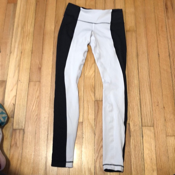 Lululemon leggings - Picture 1 of 3